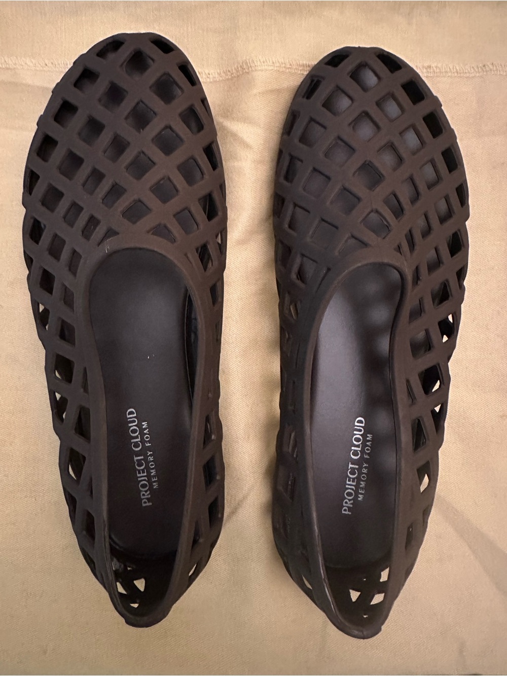 Project brown cloud jelly shoes